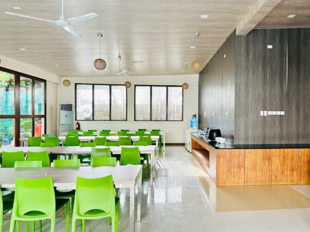 CELLA - Uni Campus 餐厅